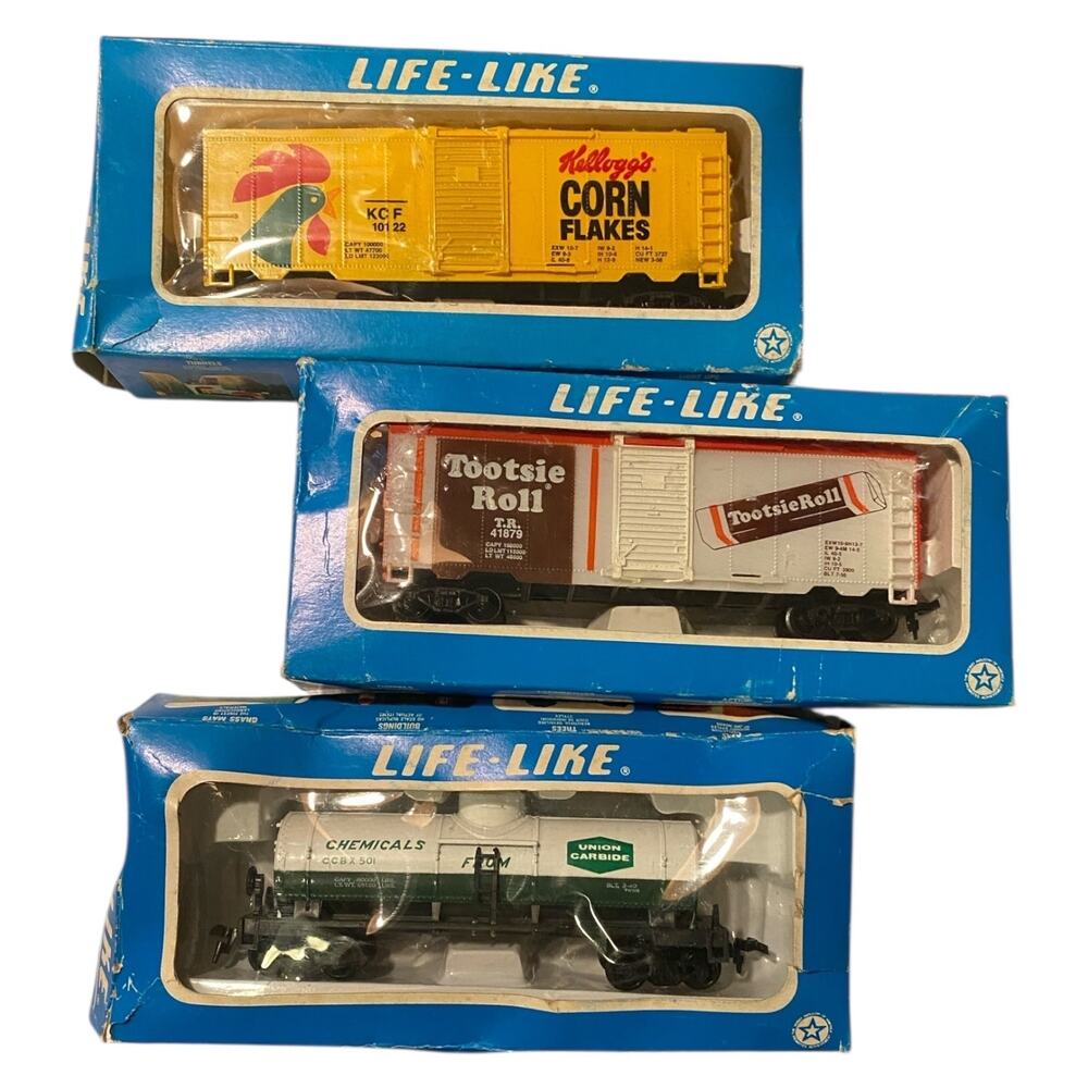 Life-Like HO Train Tootsie Roll Corn Flakes Boxcars Union Carbide Tanker AS-IS